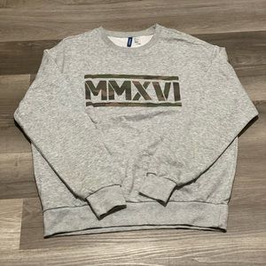 H&M Sweatshirt